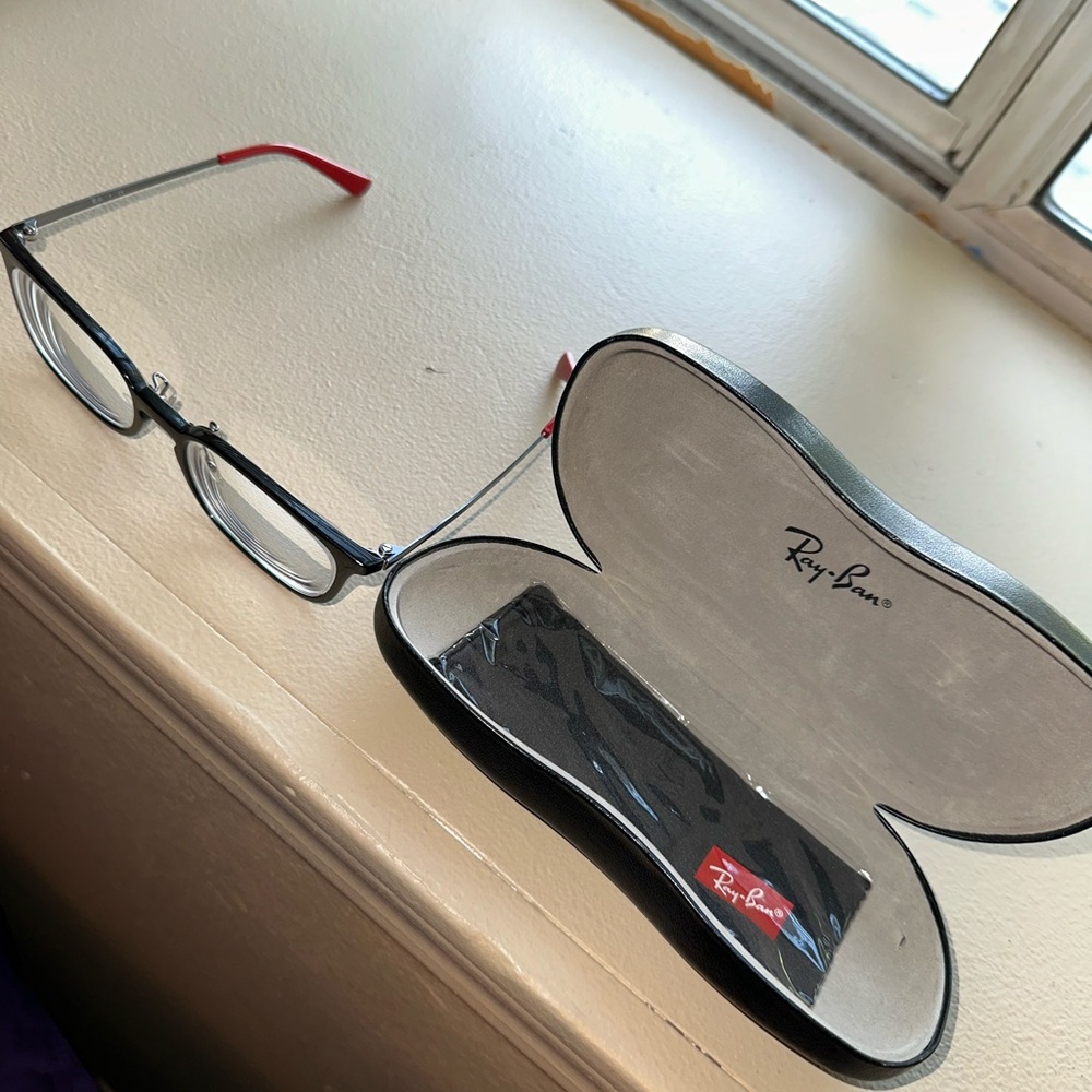 Ray-Ban Black Frame Glasses with Red Tips